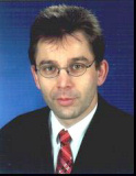 Dr. Matthias Laux